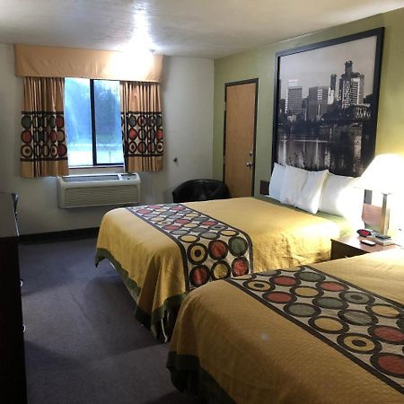 Super 8 By Wyndham Salem Hotel Eksteriør billede