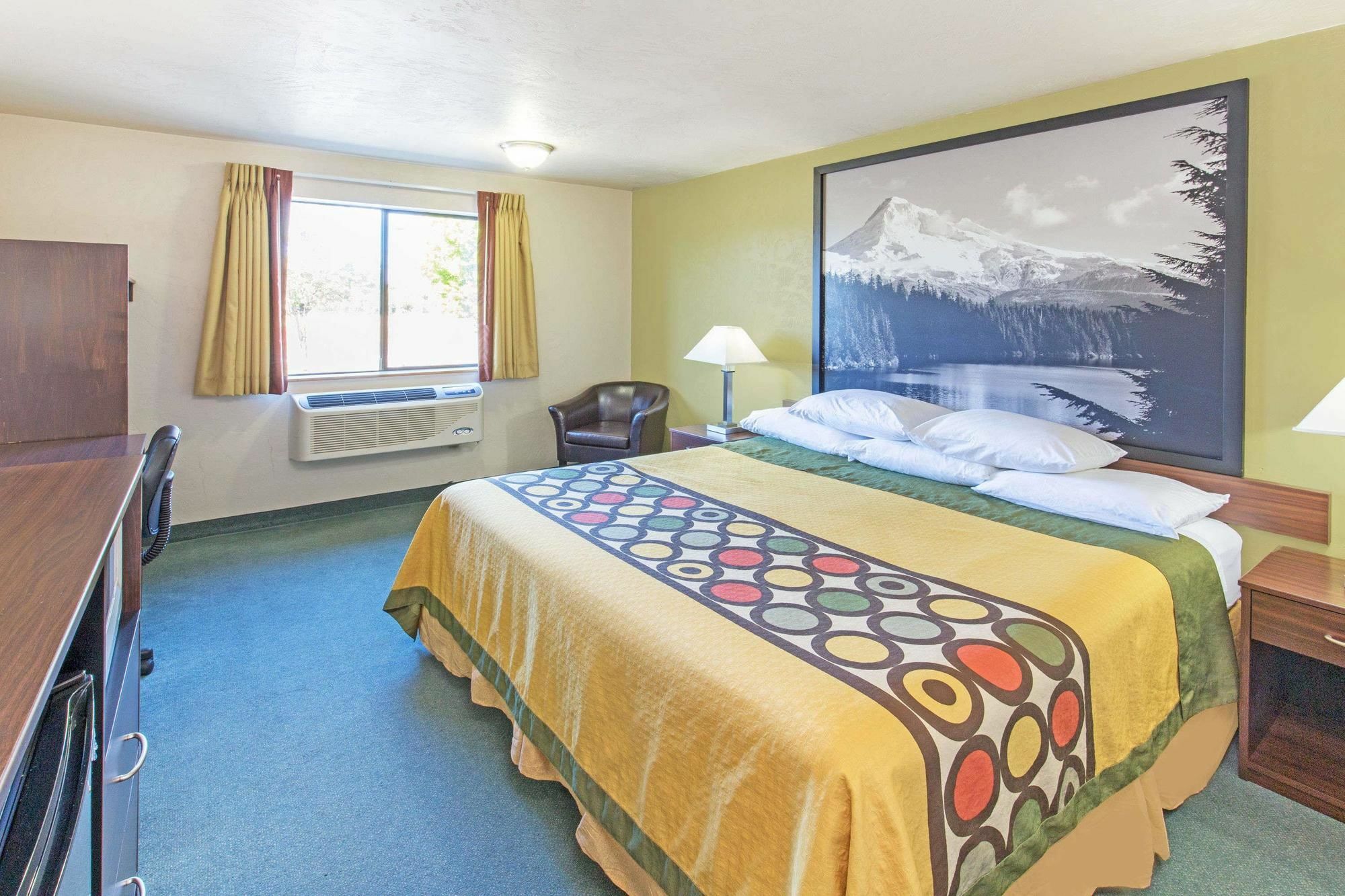 Super 8 By Wyndham Salem Hotel Eksteriør billede