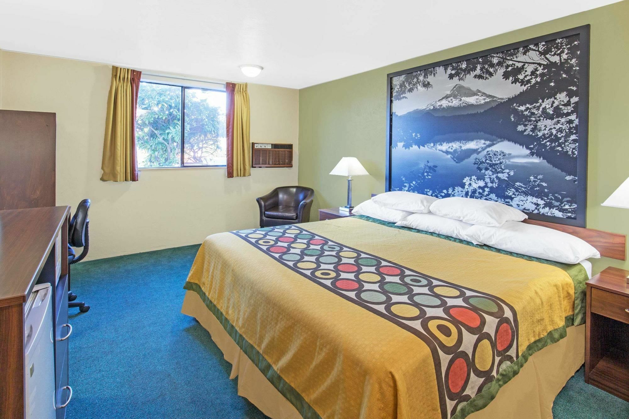 Super 8 By Wyndham Salem Hotel Eksteriør billede